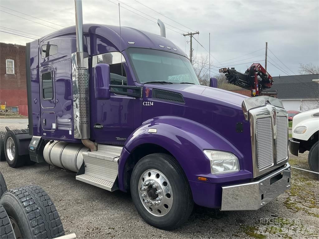 Kenworth T880 트랙터 유닛