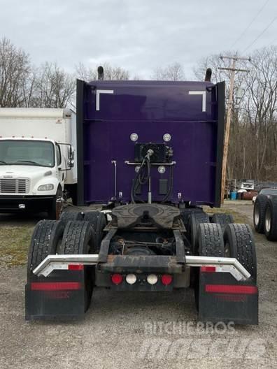 Kenworth T880 트랙터 유닛