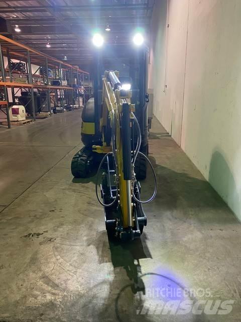  Kymron XH26D 대형 굴삭기 29톤 이상