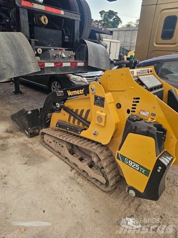 Vermeer S925TX  스키드로더