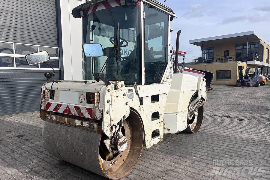 CAT CB 434 D 트윈 드럼 롤러