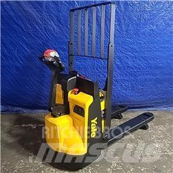 Yale MPB045VG 핸드파레트 트럭