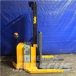 Yale MSW040 보행식 리치 지게차