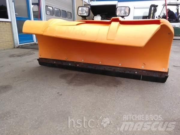 Schmidt NIDO SNK 180 EPZ 제설 블레이드 및 제설기