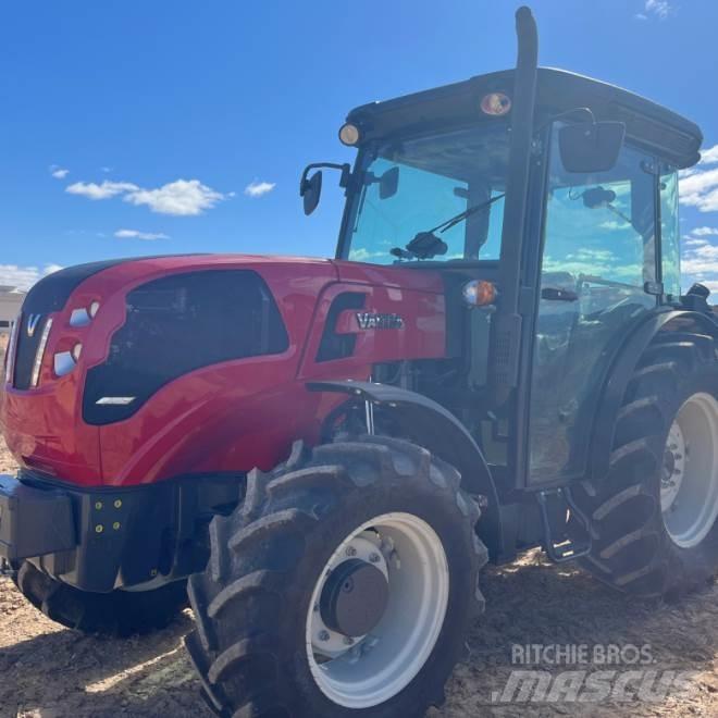 Valtra F105S 트랙터