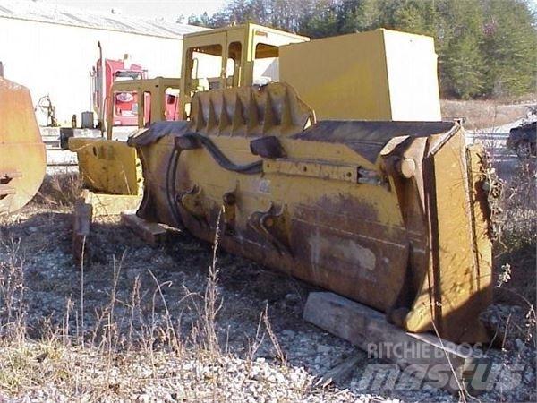CAT 1083973 삽날
