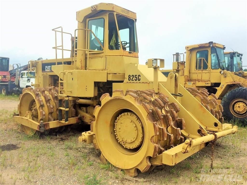 CAT 825C 토양 다짐기