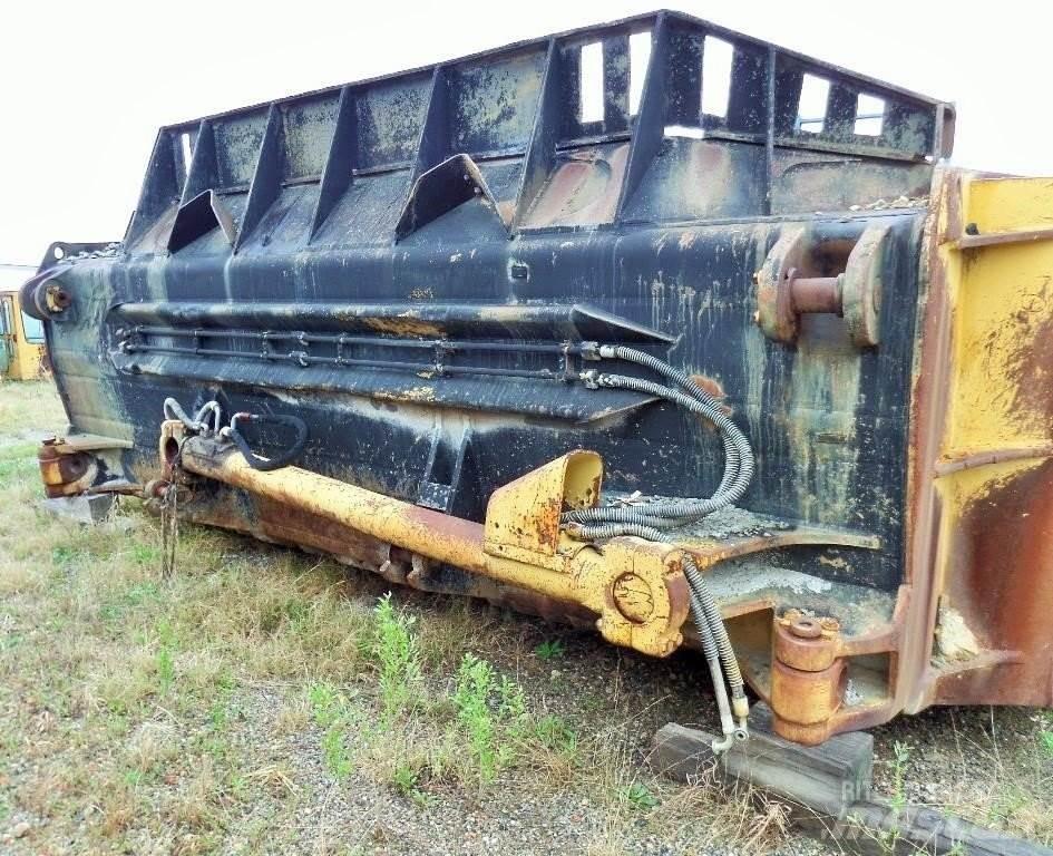 CAT D11 삽날