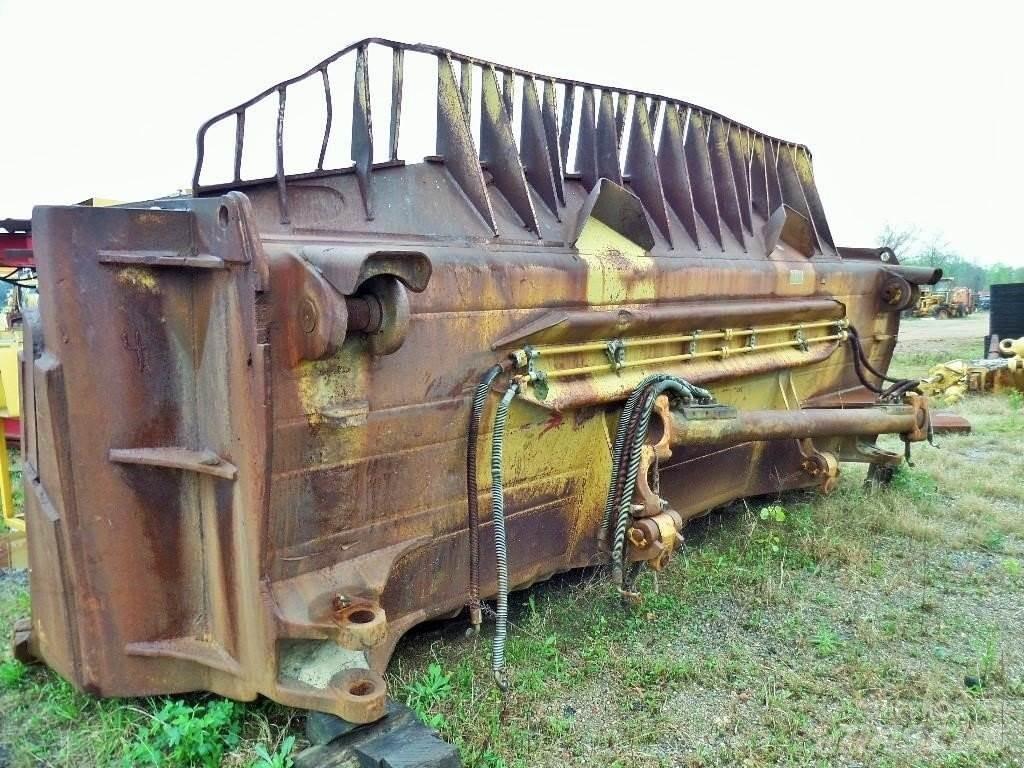 CAT D11 삽날