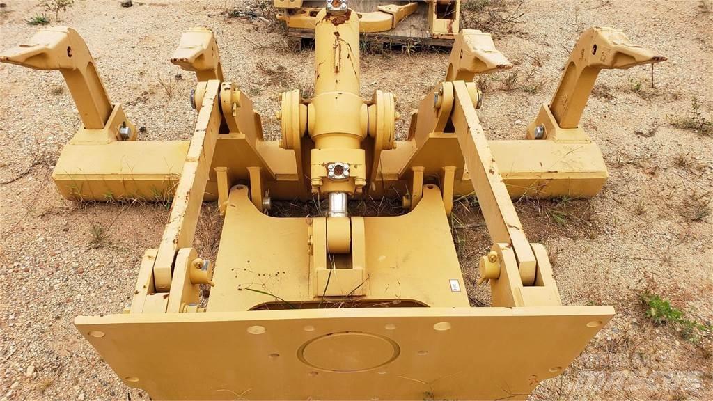  Ripper CAT D6D 스크레퍼
