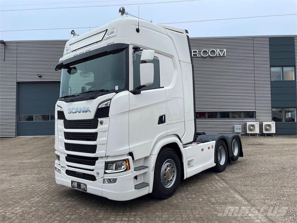 Scania S660 트랙터 유닛