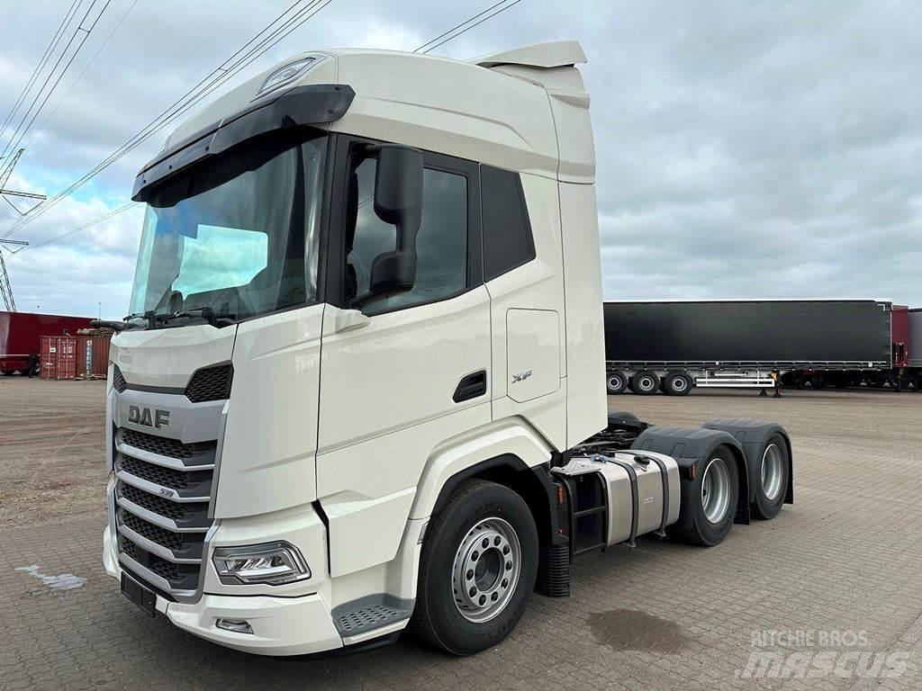 DAF XF 530 6x2 트랙터 유닛