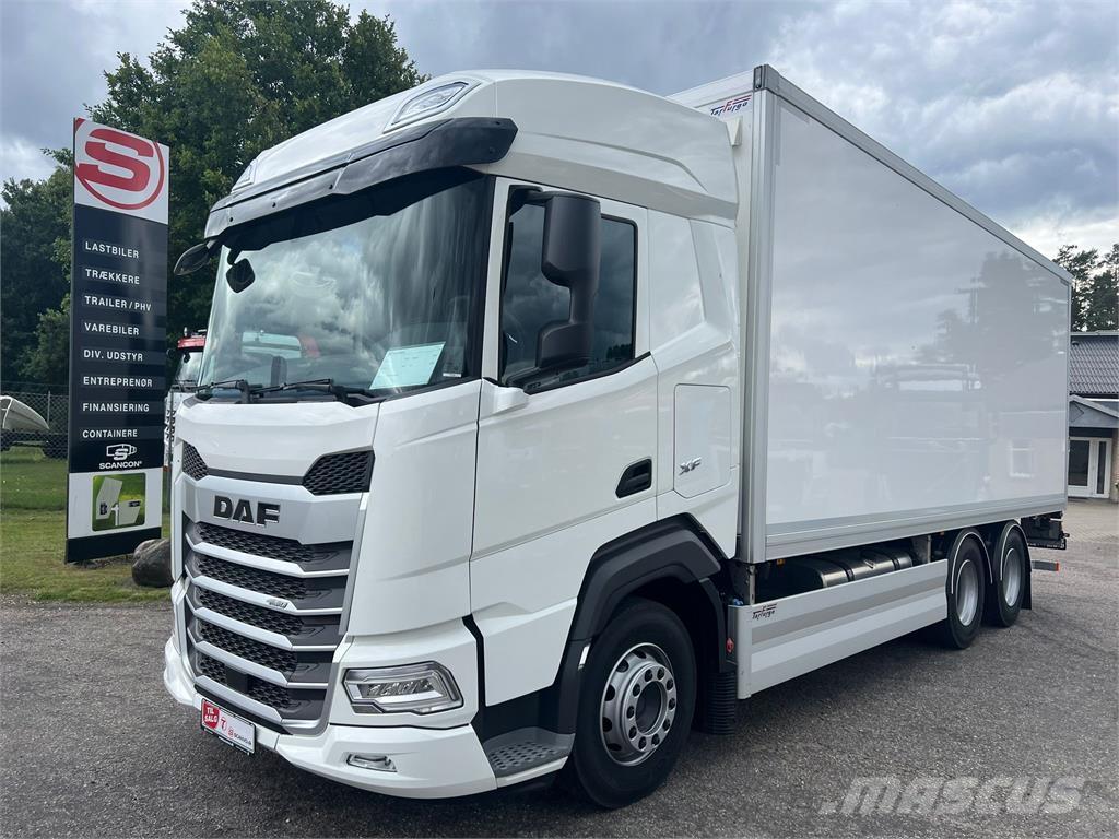 DAF XF480 FAS 6x2 탑차 트럭