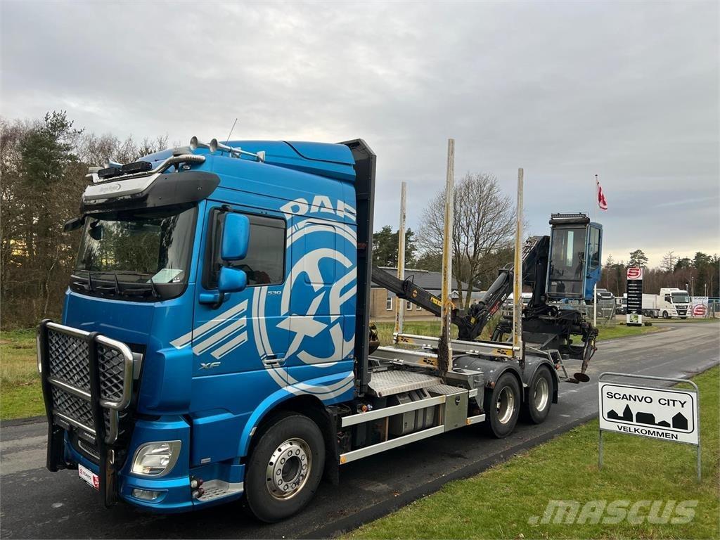 DAF XF530 FAT 6x4 목재 트럭