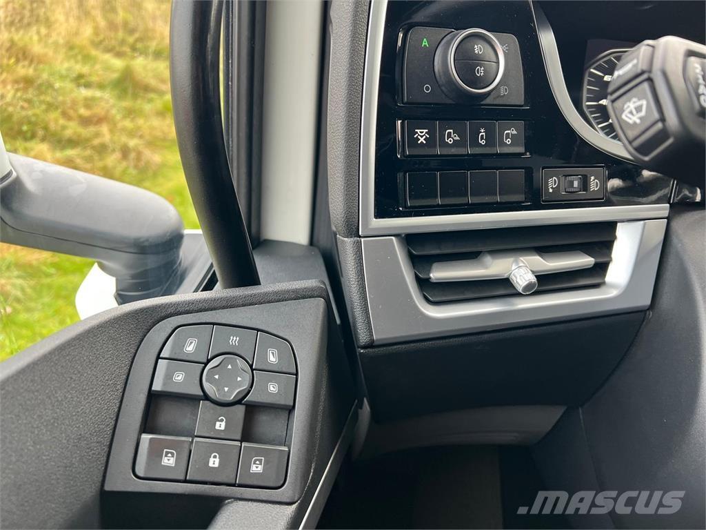 DAF XF530 FTS 6x2 트랙터 유닛