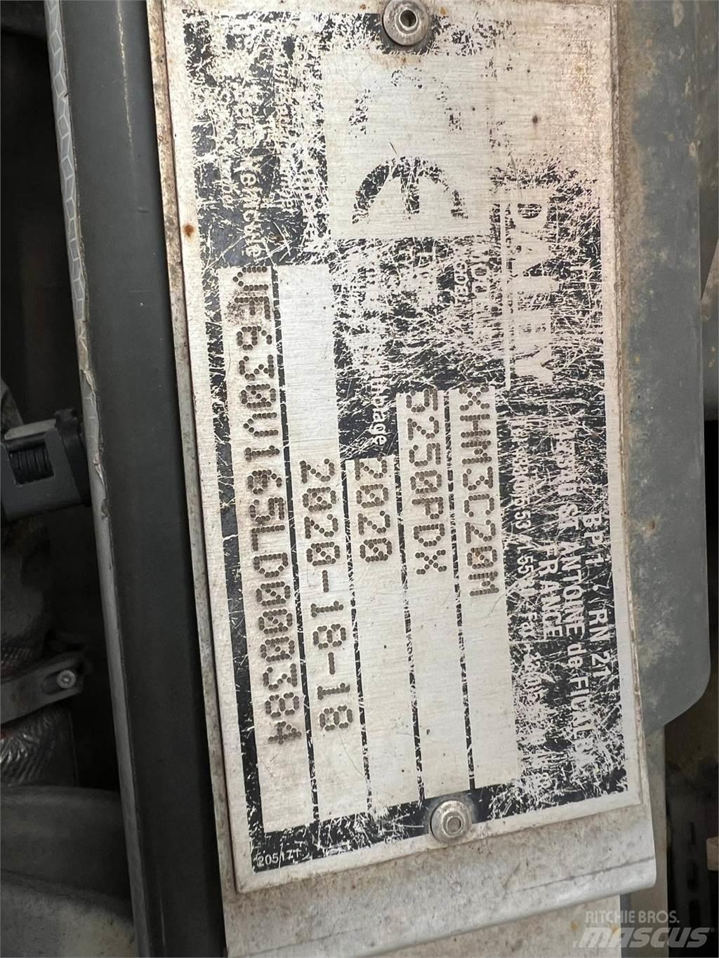 Renault CM 430 훅 리프트 트럭
