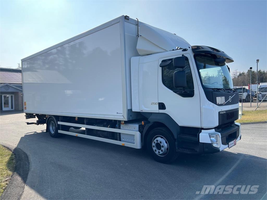 Volvo FL 16 ton 250HK 탑차 트럭