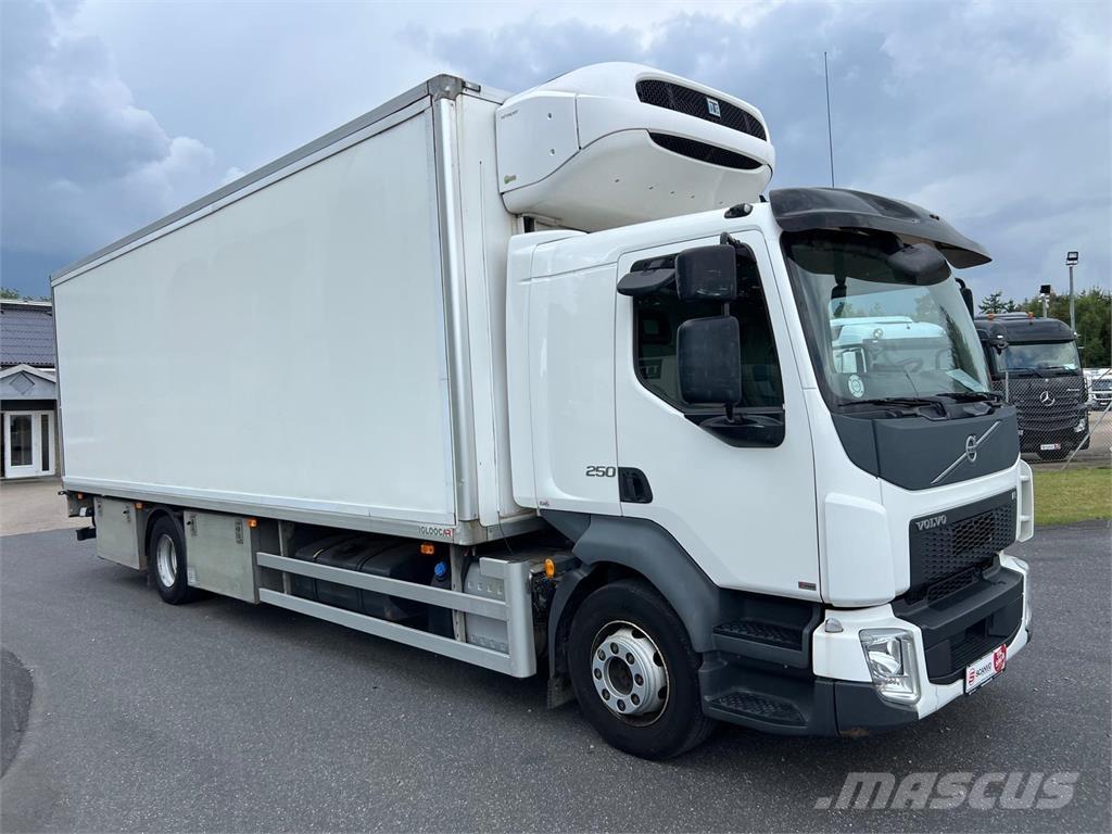 Volvo FL 250 16 ton 온도 조절식 트럭