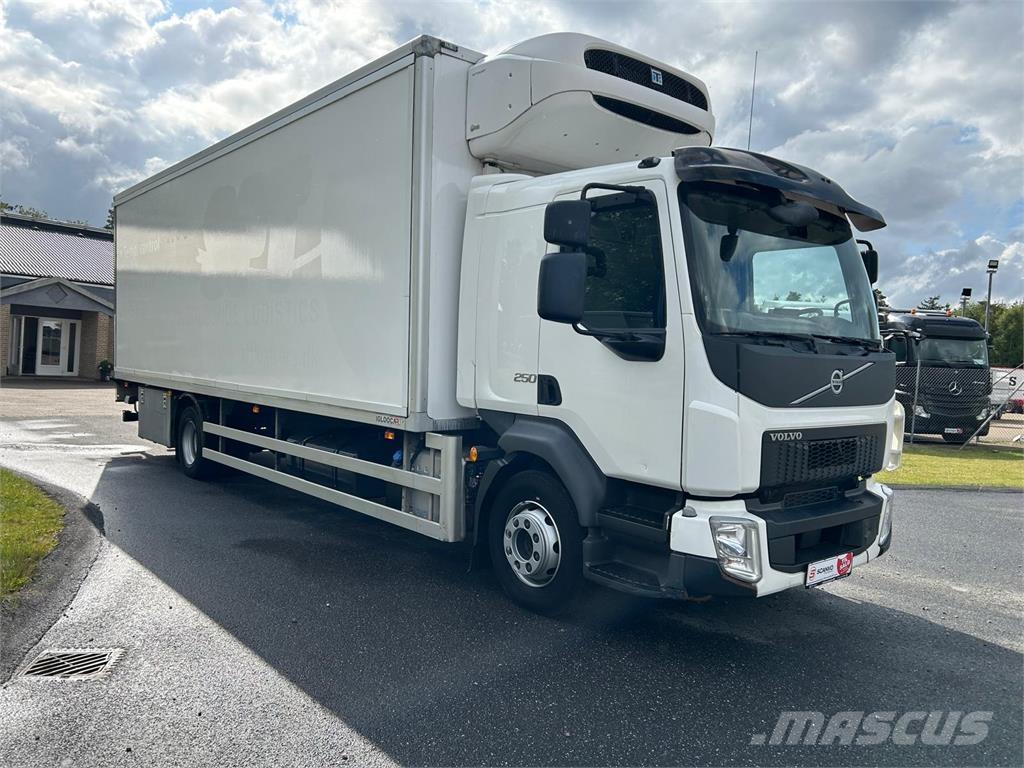 Volvo FL 250 16 ton 온도 조절식 트럭