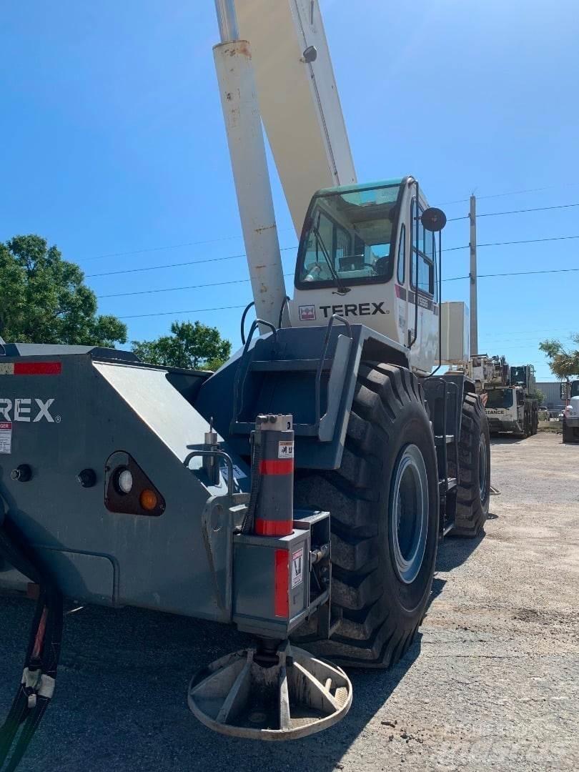 Terex  R/T 크레인