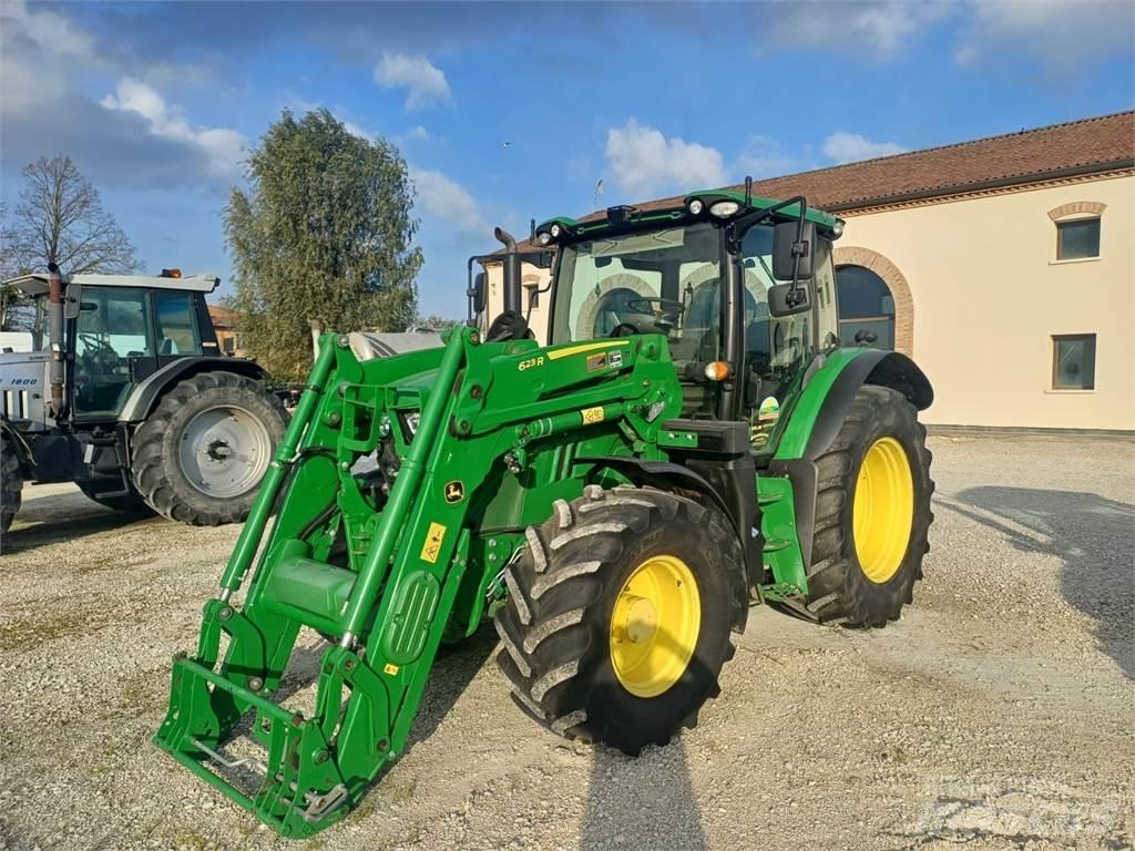 John Deere 6110 R 트랙터