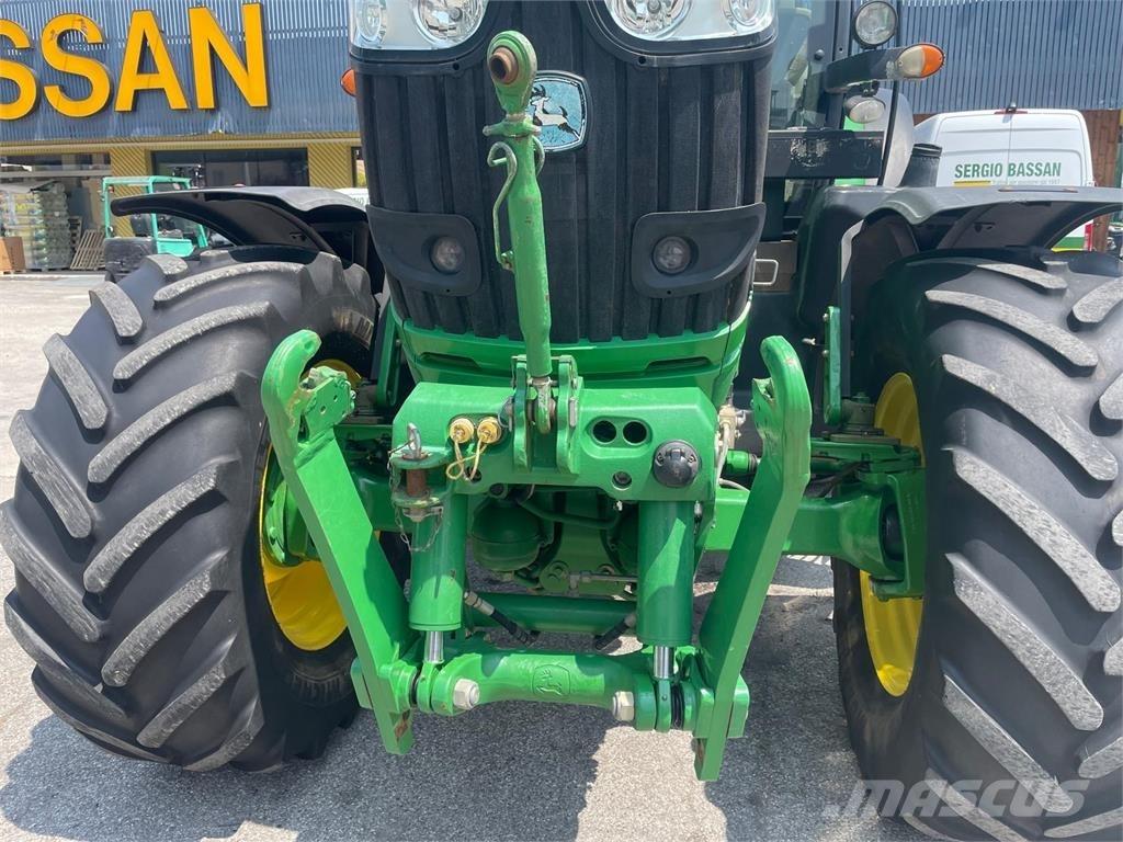 John Deere 6190 R 트랙터