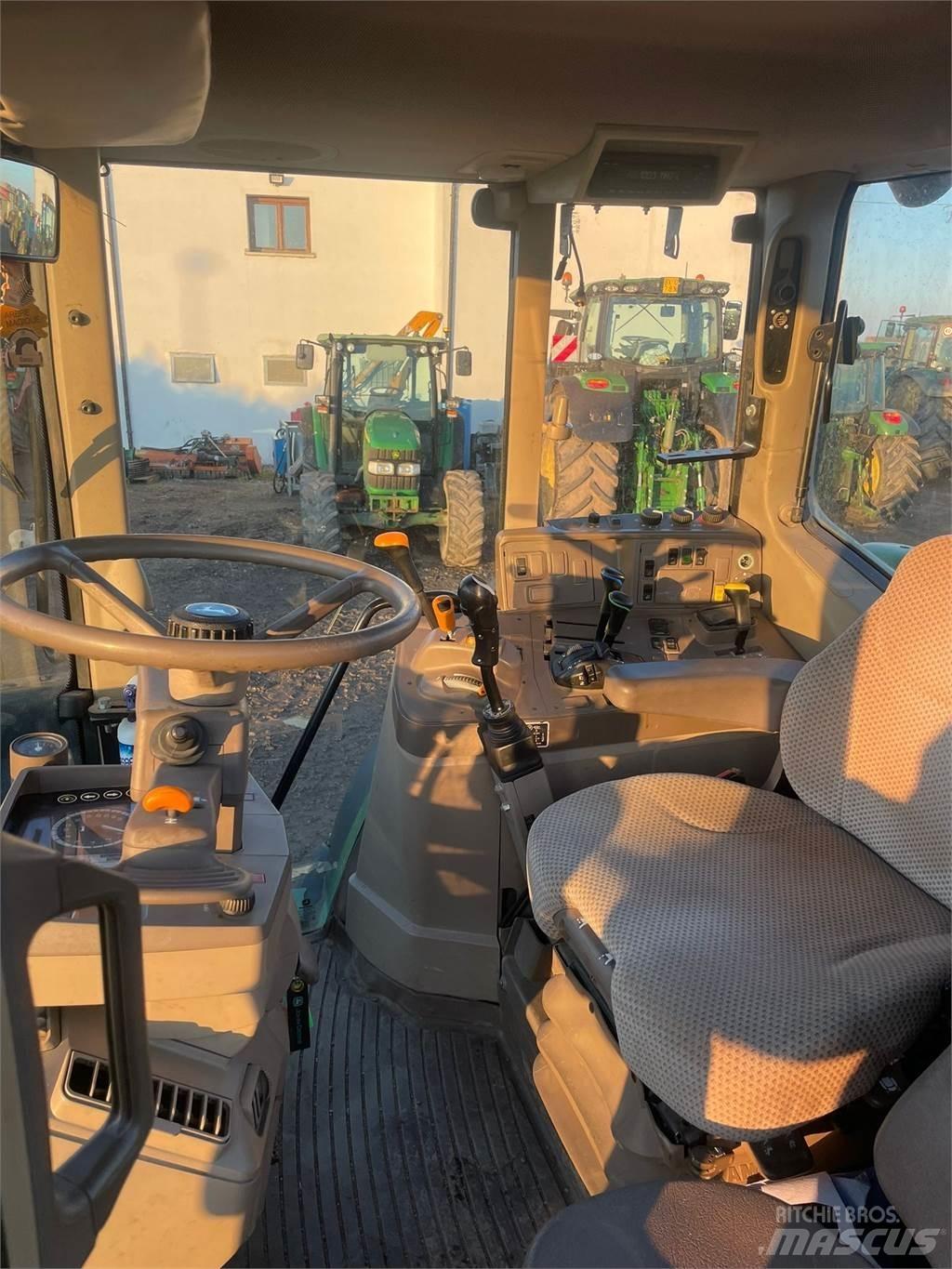 John Deere 6195 M 트랙터