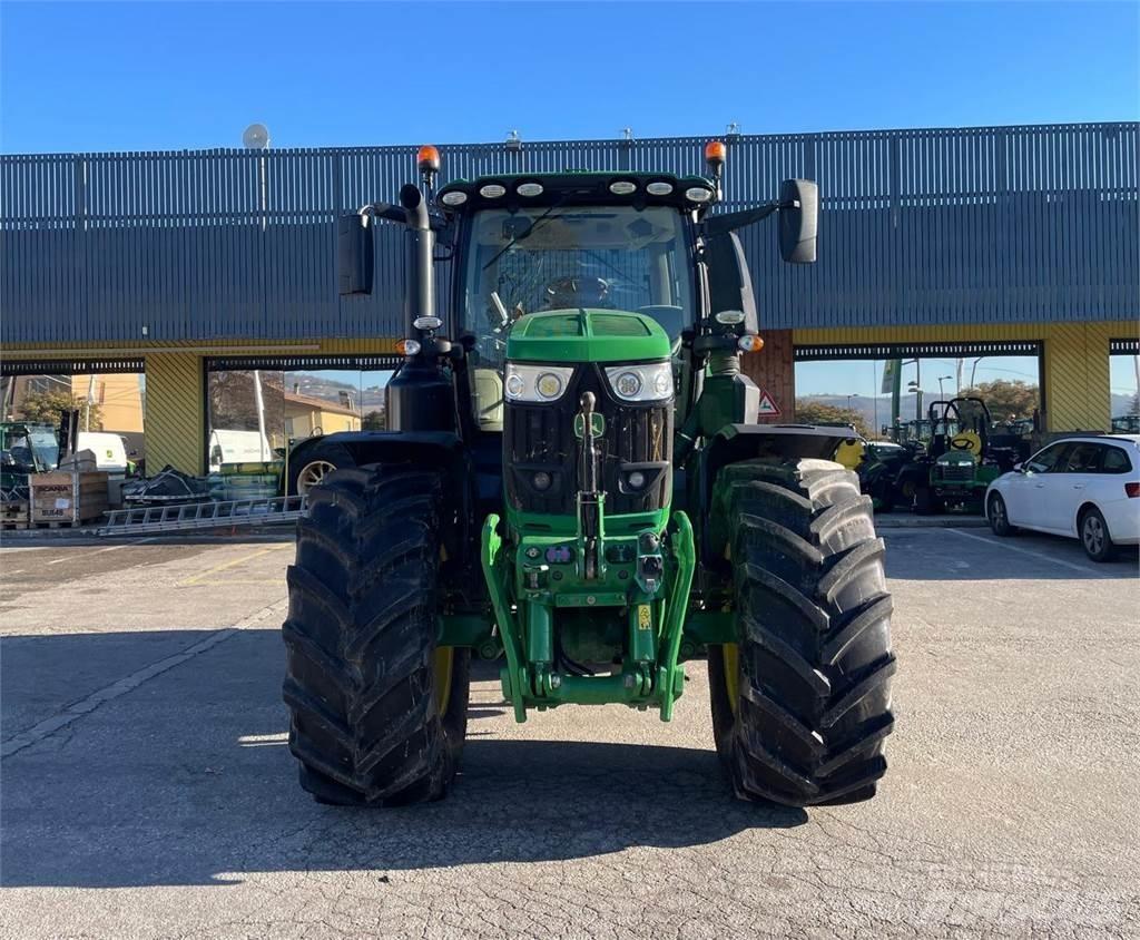 John Deere 6250 R 트랙터