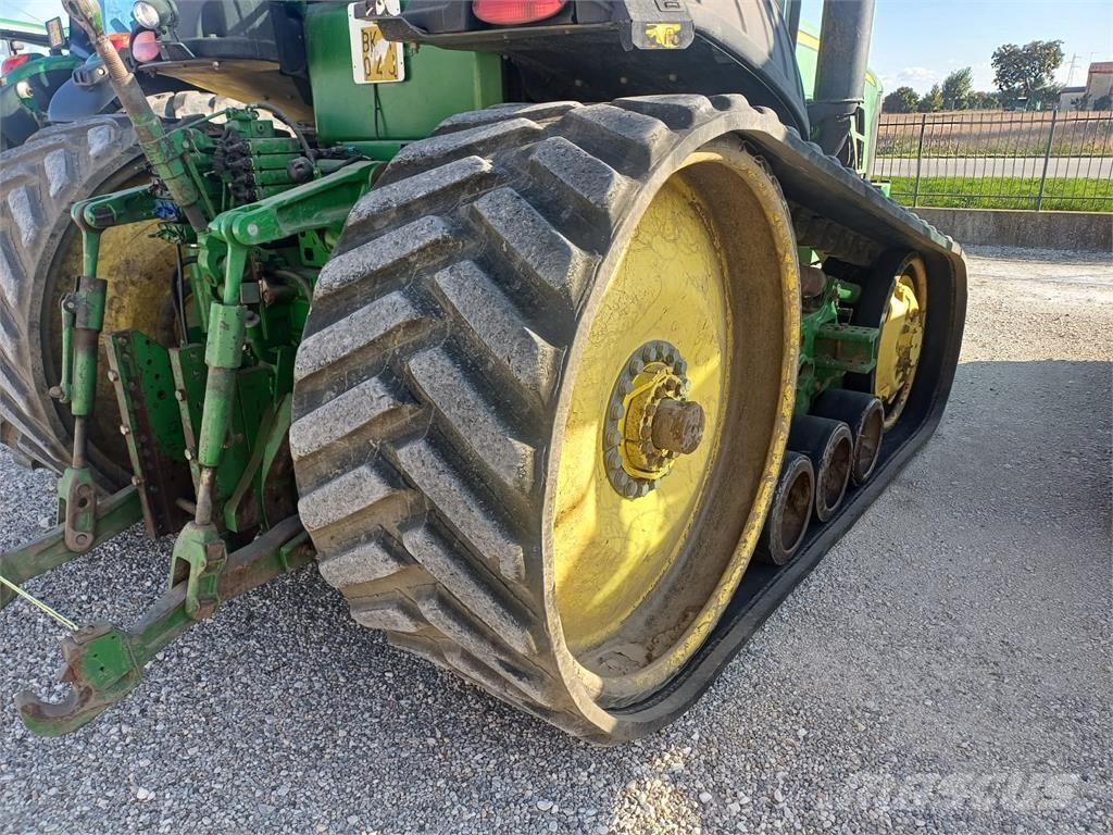 John Deere 8320 RT 트랙터