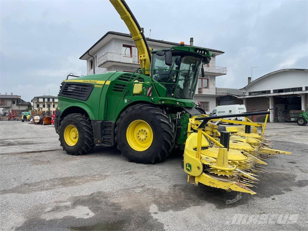 John Deere 9600i 목초 수확기