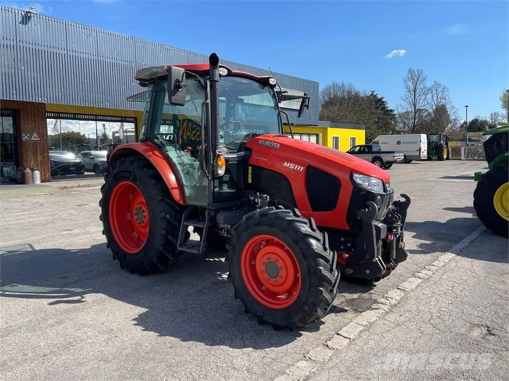 Kubota 5111 M 트랙터