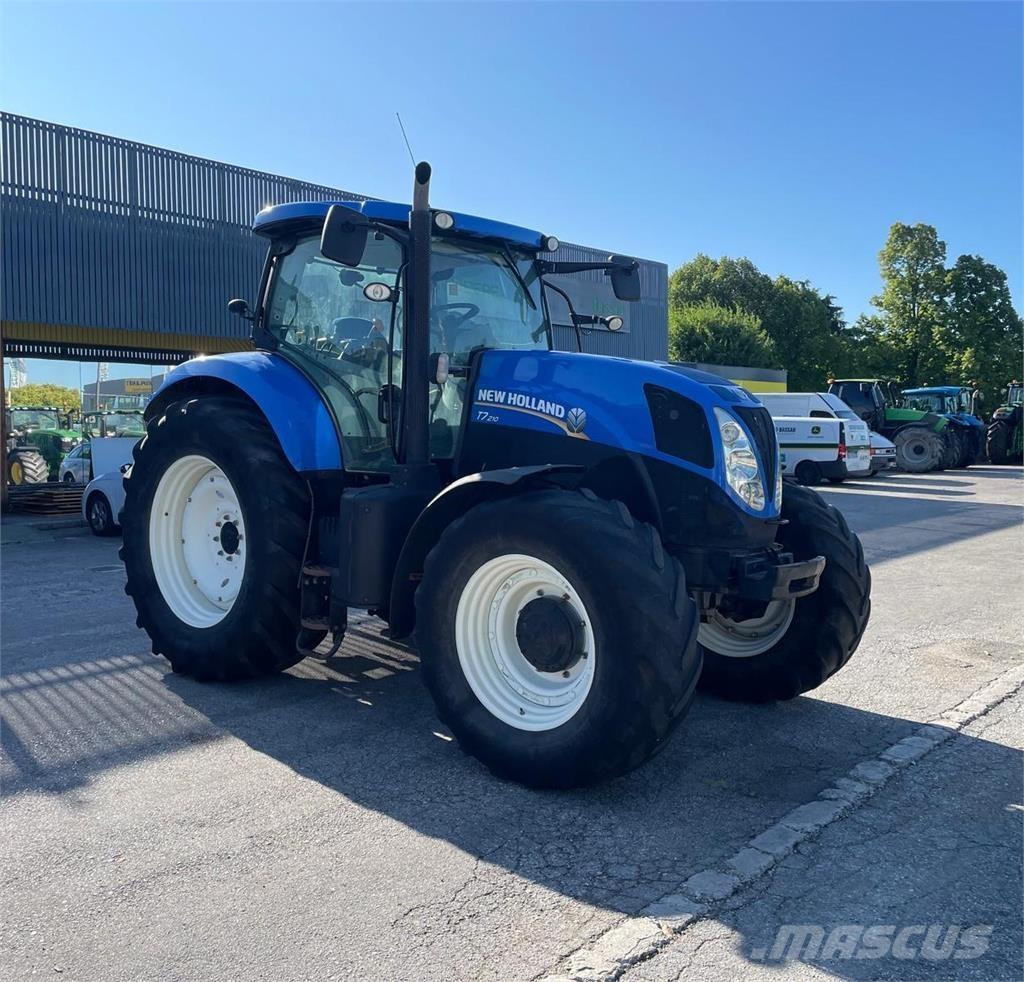 New Holland T7 210 트랙터