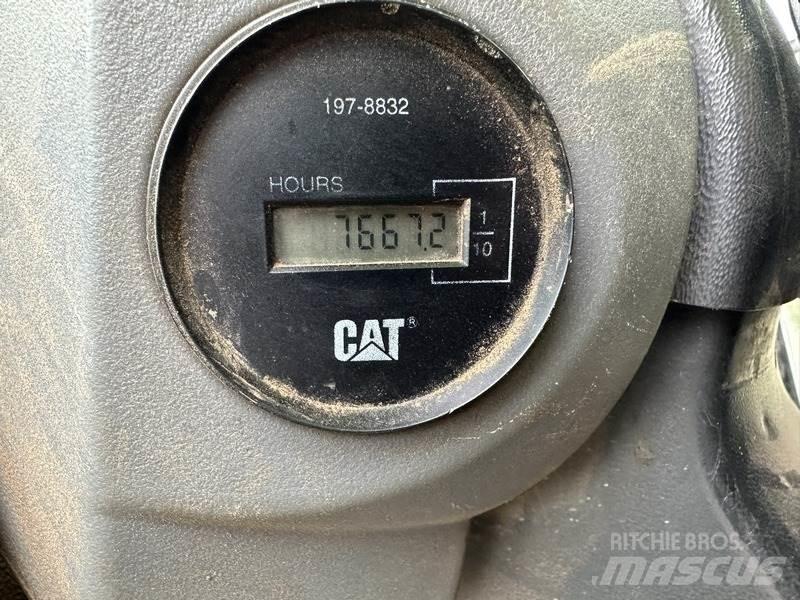 CAT CS-563 E 트윈 드럼 롤러