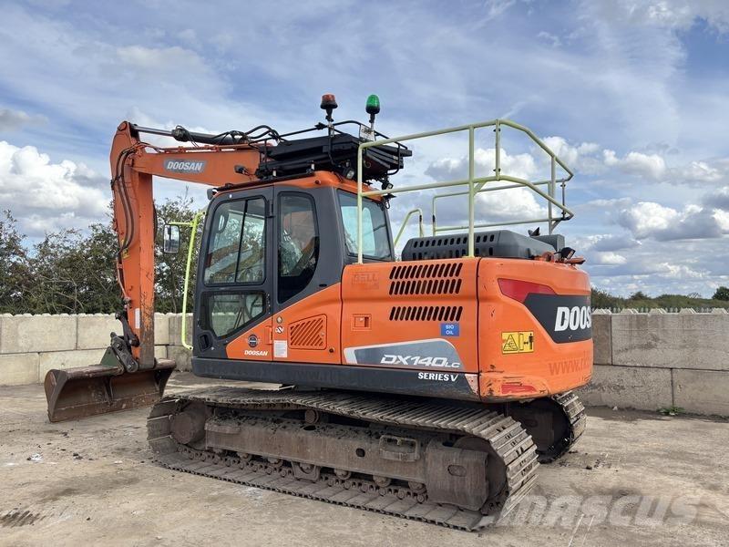 Doosan DX140LC-5 대형 굴삭기 29톤 이상