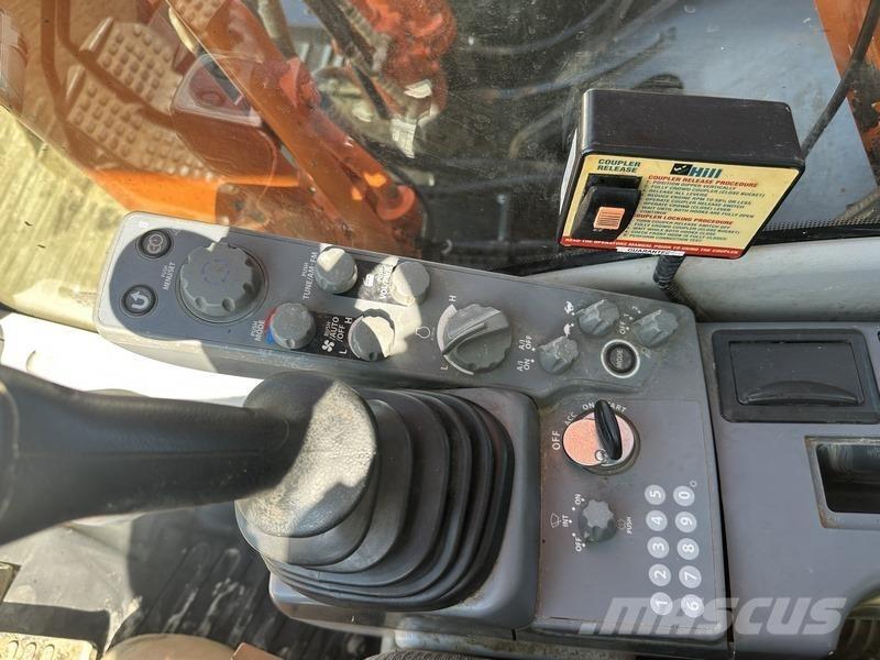 Hitachi ZX210LC-6 대형 굴삭기 29톤 이상