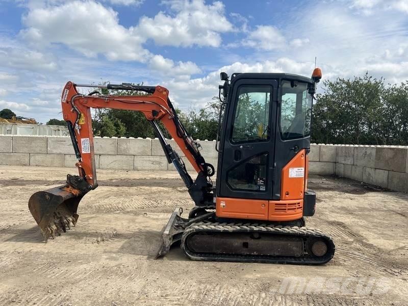 Hitachi ZX26U-5A CR 소형 굴삭기 7톤 미만