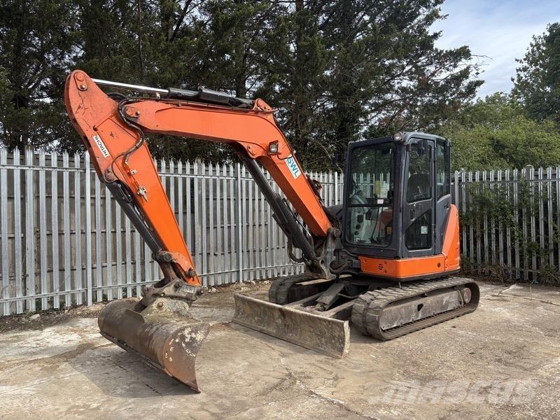 Hitachi ZX65 중형굴삭기 7톤-28톤
