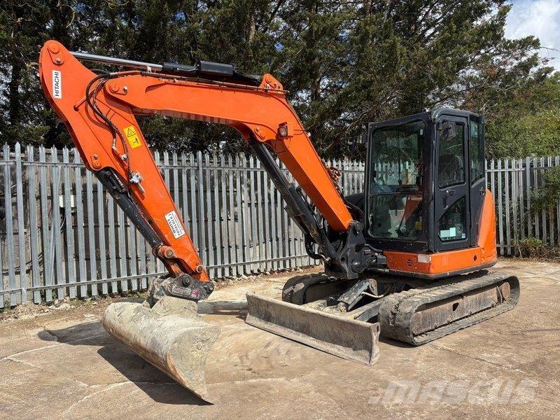 Hitachi ZX65 중형굴삭기 7톤-28톤