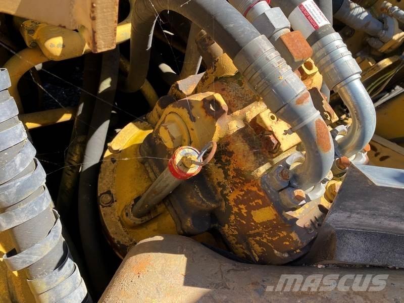 Komatsu PC450LC-8 대형 굴삭기 29톤 이상