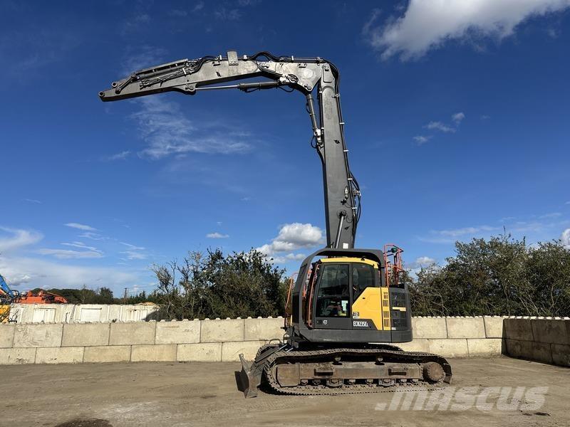 Volvo ECR235E HRD 파쇄용 굴삭기