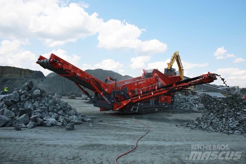 Terex Finlay 893 스크리너