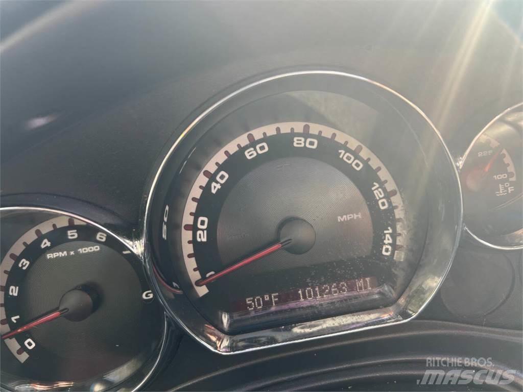 Pontiac G6 자동차