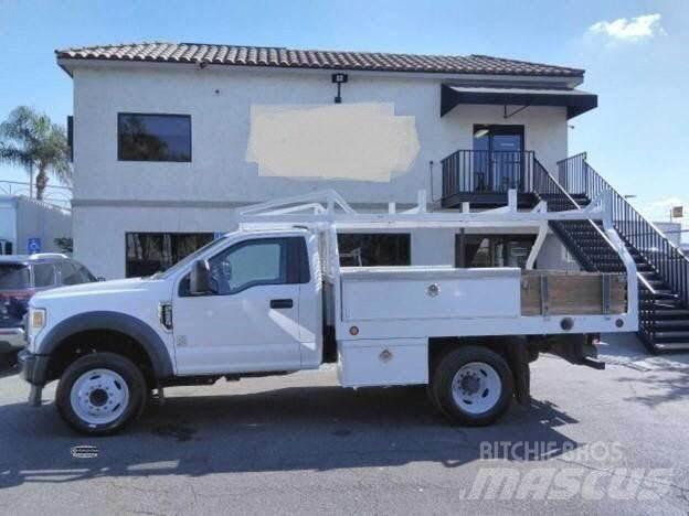 Ford F550 CONTRACTOR 탑차 트럭