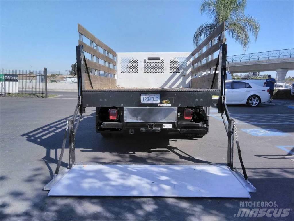 Ford F550 CREW CAB 4 탑차 트럭