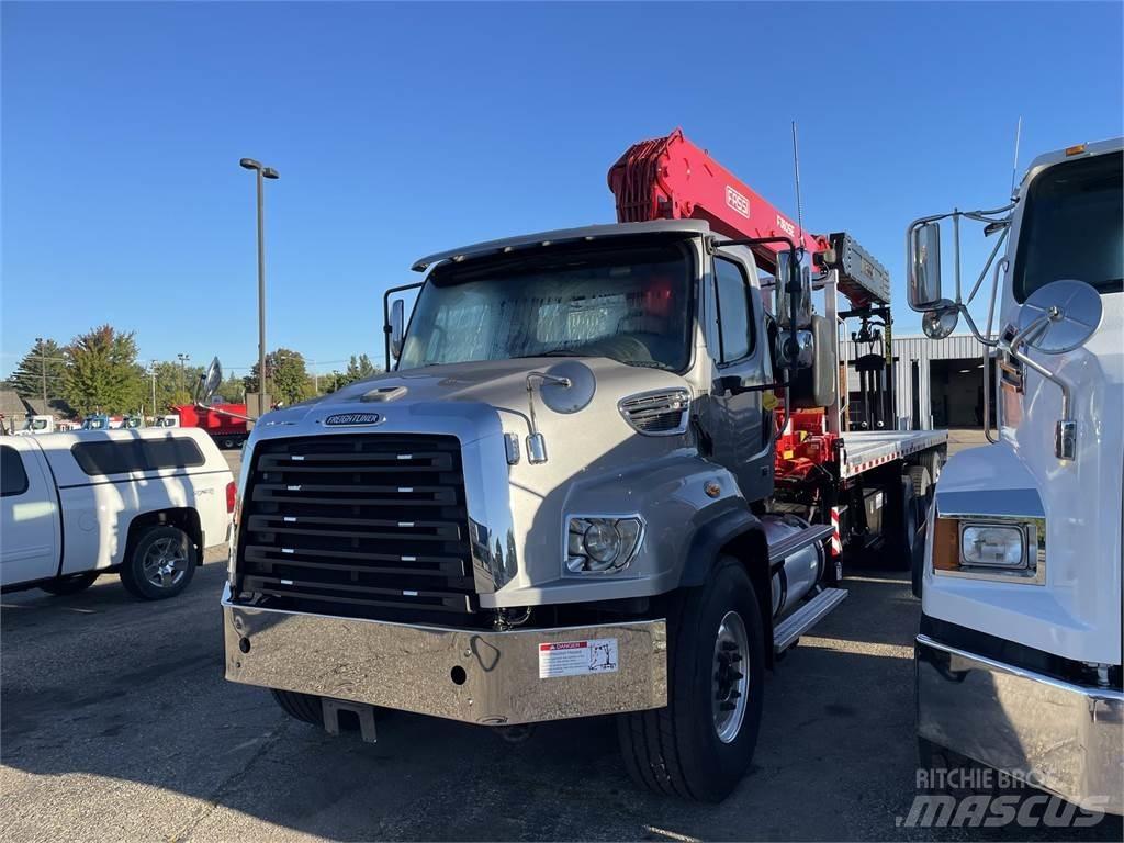 Freightliner 114SD 새시 운전실 트럭