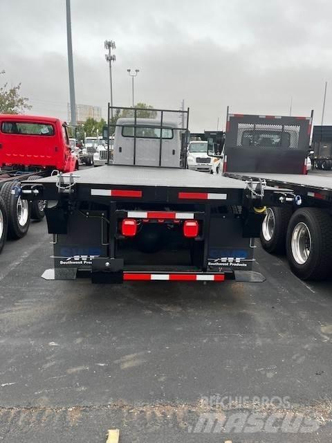 Freightliner M2 새시 운전실 트럭