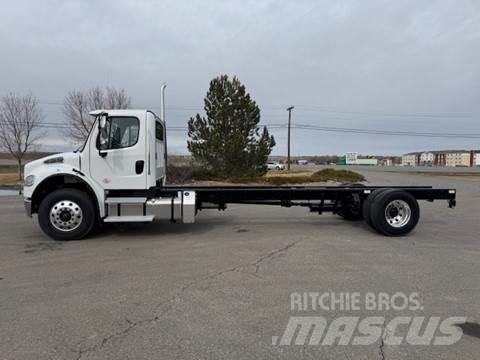 Freightliner M2 106 트랙터 유닛