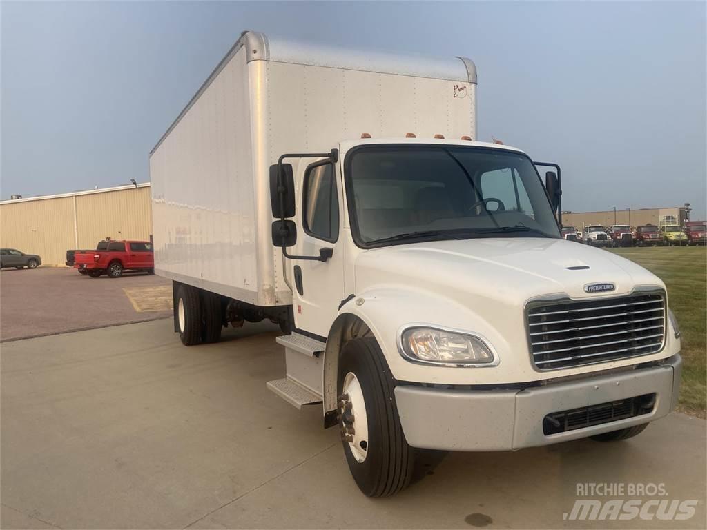 Freightliner M2 106 새시 운전실 트럭