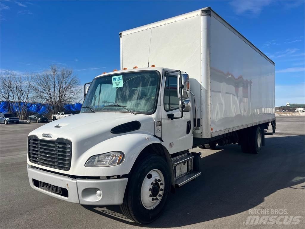Freightliner M2 106 탑차 트럭