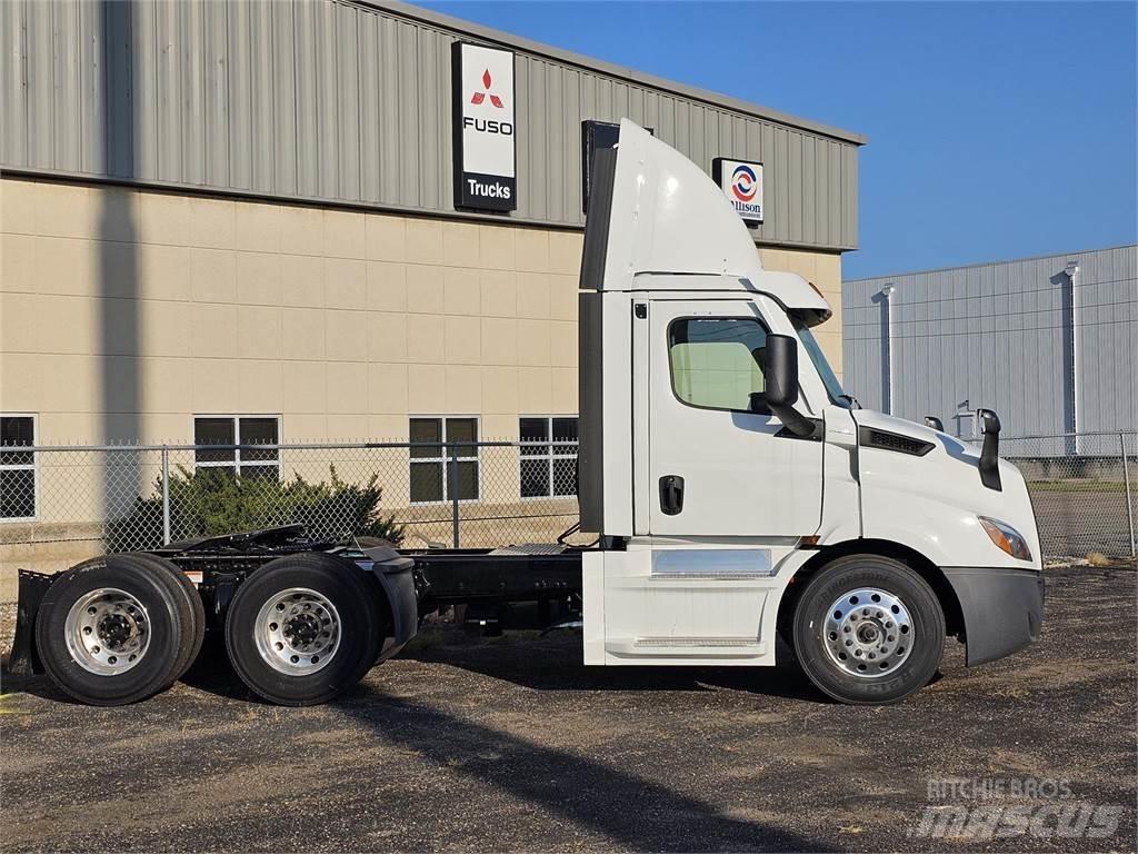 Freightliner PE116DC 트랙터 유닛